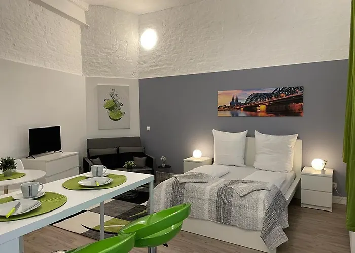 Daire Cityperle - Ruhiges Komfort Naehe Dom - Köln