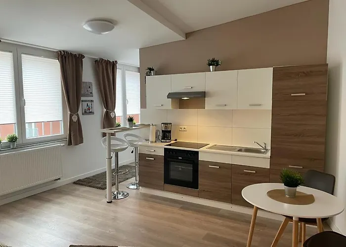 Cityperle - Ruhiges Komfort Naehe Dom - Apartment *